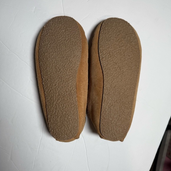 Minnetonka Cally Mocassin Slippers Suede Pile Tan Women’s 5.5 Girls Size 4 - Picture 6 of 7